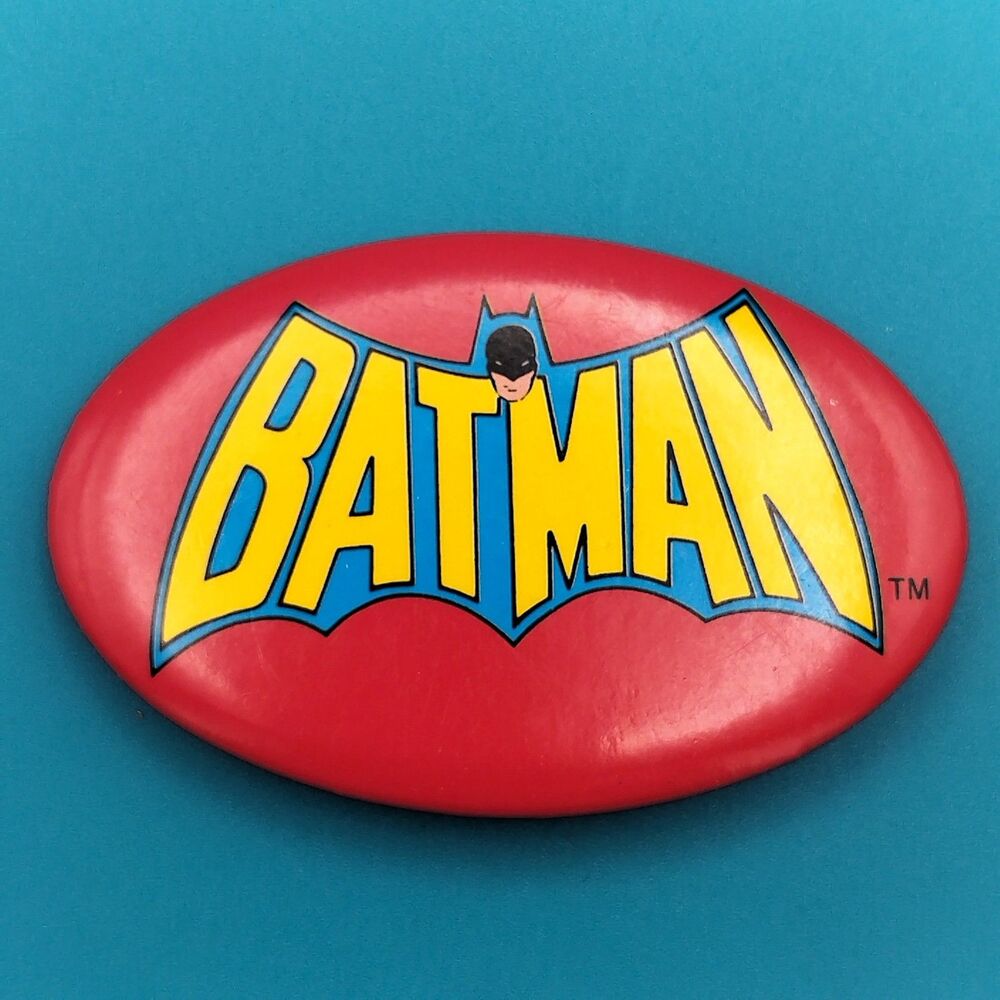 Vintage 1970 DC Comics Batman Logo Oval Pinback Button Animated Series Retro